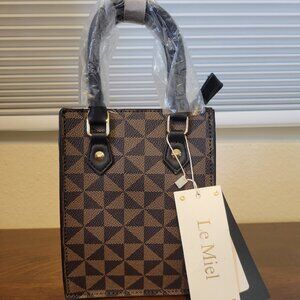 NWT Le Miel Brown handbag with crossbody strap